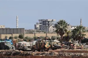 Xe quân sự của Thổ Nhĩ Kỳ tại trạm quan sát ở tỉnh Idlib (Syria).