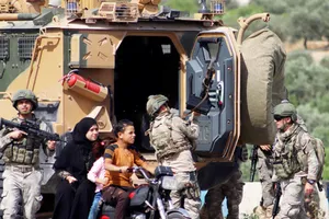 Nga không kích tây bắc Syria lần đầu sau 3 tháng ngừng bắn