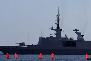 Một tàu chiến của Pháp ở Nice (Pháp).