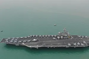 Tàu sân bay USS Ronald Reagan của Mỹ. 