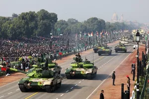 Xe tăng chiến đấu T-90 của Ấn Độ tại lễ duyệt binh Ngày Cộng hòa ở New Delhi hôm 26-1-2019. Ảnh: BLOOMBERG