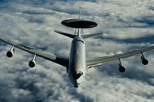 Máy bay chỉ huy và cảnh báo sớm trên không E-3 Sentry của Mỹ. Ảnh: Military.com