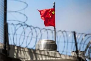 Quốc kỳ Trung Quốc. Ảnh: AFP