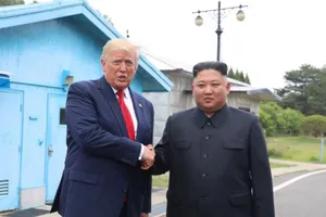Ông Trump khẳng định ông Kim Jong-un vẫn khỏe mạnh