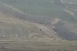 Armenia công bố video lính Azerbaijan bị tấn công bỏ chạy