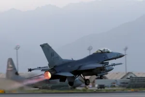 F-16 Mỹ thành mục tiêu đầu tiên của tên lửa S-400 Thổ Nhĩ Kỳ?