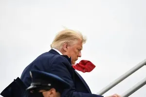 Bầu cử Mỹ: Ông Trump nói không bận tâm thăm dò 'giả'