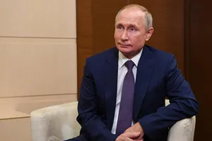 Ông Putin ho nhiều lần khi họp, Nga nói về sức khỏe tổng thống