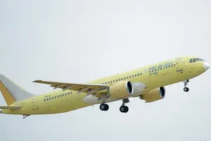 Mỹ sắp cấm cửa 117 công ty Nga-Trung có liên hệ với quân đội