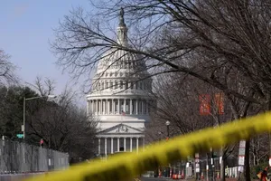 Video: Điện Capitol bất ngờ bị phong tỏa 