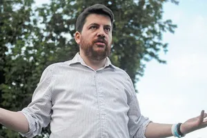 Trợ lý ông Navalny kêu gọi EU 'theo dõi' tiền của ông Putin