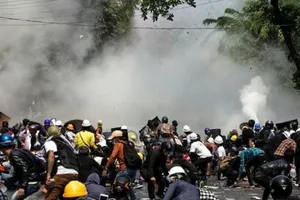 LHQ yêu cầu quân đội Myanmar 'ngừng sát hại' người biểu tình