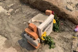 Myanmar: Mộ cô Kyal Sin 19 tuổi bị khai quật, khám nghiệm