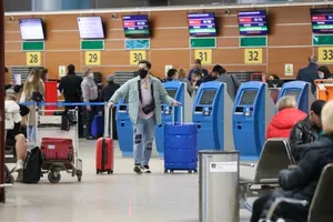 Mỹ cảnh báo các hãng bay thận trọng gần biên giới Nga-Ukraine