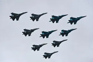 Xem dàn chiến cơ Nga 'tỏa sáng' trong lễ duyệt binh 9-5