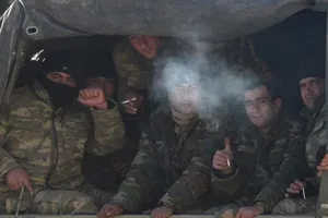 Quyền Thủ tướng Armenia đề nghị đổi con trai lấy các tù binh bị Azerbaijan bắt