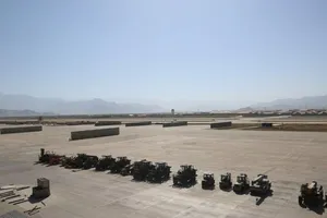 Trung Quốc, Pakistan hay Mỹ đang bí mật đưa máy bay tới căn cứ ở Afghanistan?