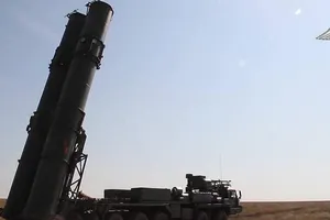 Nga chế tạo hệ thống tên lửa mới S-550: Những gì biết đến lúc này