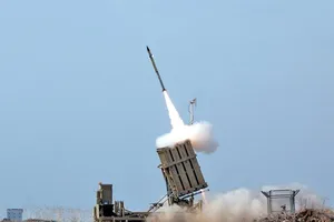 Không phải Patriot của Mỹ bắn tên lửa của Houthi, vậy là tên lửa bí mật nào?