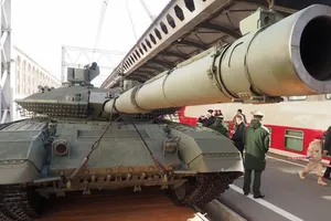 Ukraine: Xe tăng siêu hiện đại T-90M của Nga bị phá hủy chỉ vài ngày được triển khai ở miền đông Ukraine