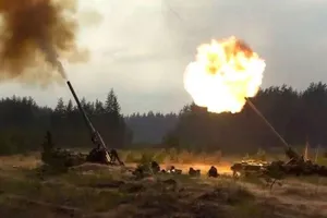 VIDEO: Nga "khoe" sức mạnh hỏa lực khủng khiếp của pháo tự hành 2S7M Malka ở Ukraine