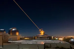 Điều gì khiến Mỹ, Nga, Israel, TQ đua nhau phát triển vũ khí laser dù đã có hệ thống tên lửa tinh vi, đắt tiền?