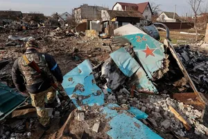 Đổi chiến thuật bảo vệ tiêm kích, Nga rơi vào thế 'gậy ông đập lưng ông'