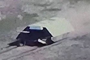 Lính Ukraine 'chê' xe tăng mai rùa Nga