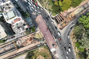 Cuối tuần này, cho phép lưu thông qua cầu vượt tạm nút giao Trần Quốc Hoàn - Cộng Hòa 