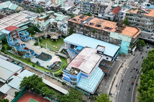 Lận đận số phận 2 công viên nước bị bỏ hoang ở TP.HCM