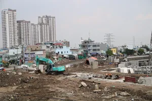 Nhiều trường hợp tái chiếm mặt bằng kênh Tham Lương - Bến Cát - rạch Nước Lên