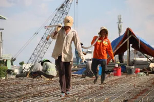 2 cây cầu nối quận 7 và huyện Nhà Bè sẽ về đích cuối 2024