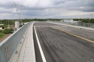 Cầu 500 tỉ đồng nối 2 huyện của TP.HCM dự kiến thông xe dịp 2-9