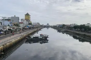 Nhiều dự án đang thi công, ảnh hưởng đến giao thông đường thủy ra sao?