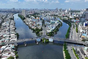 Các dự án di dời nhà ven kênh tại TP.HCM chưa hấp dẫn nhà đầu tư