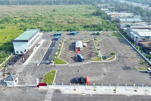 TP.HCM chính thức đưa vào hoạt động bến xe buýt Lê Minh Xuân