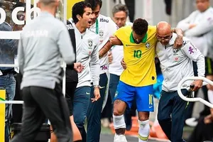 Dính chấn thương nặng, Neymar chia tay Copa America