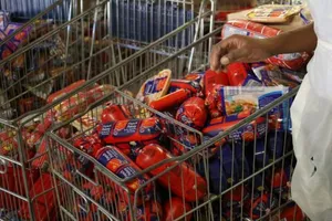 Các quốc gia châu Âu ráo riết ngăn chặn dịch Listeria 