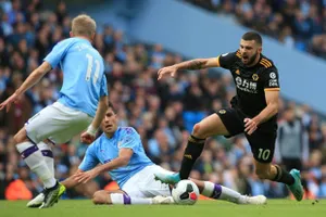 Wolves ghi 2 bàn 10 phút cuối, Man. City thua sốc tại Etihad