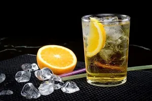 Nguy hại cơ thể từ việc pha rượu với nước ngọt, nước tăng lực