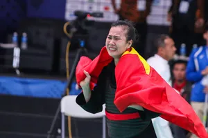 Nén đau thi đấu, Trần Thị Thêm giành HCV môn Pencak Silat