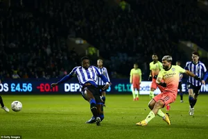 Aguero tỏa sáng, Man.City nối gót Chelsea, Arsenal vào tứ kết