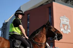 Cảnh sát thắt chặt an ninh trận đại chiến Liverpool - Chelsea