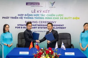 Vinbus và Advantech hợp tác phát triển xe buýt điện