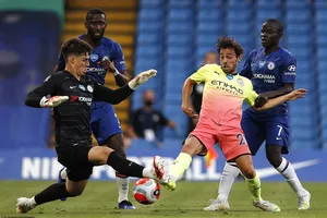 Chelsea - Manchester City: Cờ đến tay Lampard