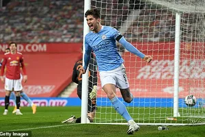 Đánh bại MU, Man. City hẹn Tottenham ở trận chung kết