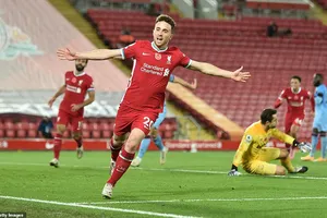 Liverpool, Chelsea dễ lấy 3 điểm, Man City giữ được ngôi đầu ?