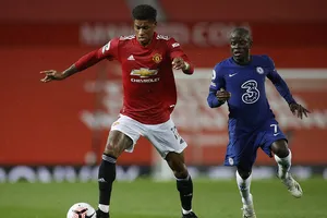 Chelsea - MU: ‘Quỷ đỏ’ từ bỏ giấc mơ