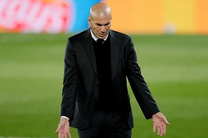 Zidane bật mí về tương lai sau chiến thắng trước Liverpool