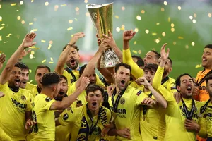 Hạ MU trên loạt luân lưu, Villarreal vô địch Europa League